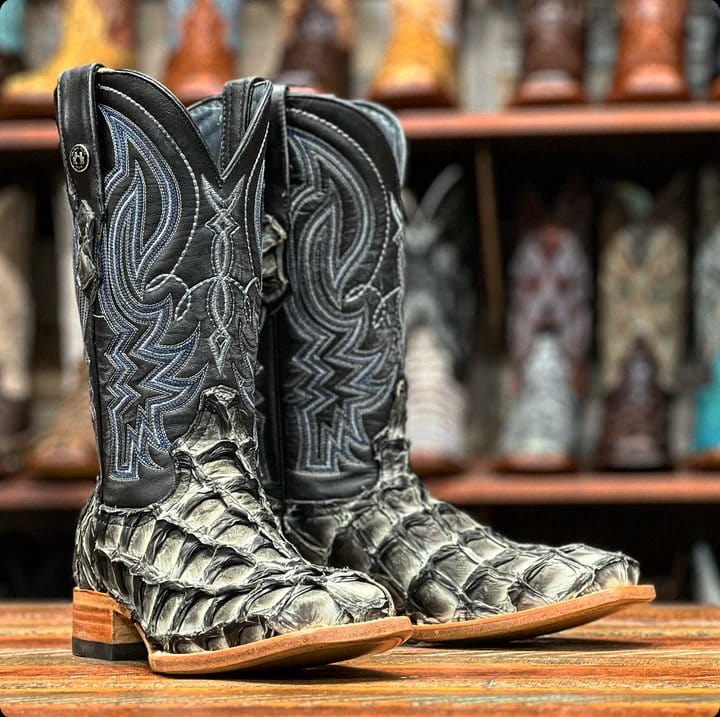 Tanner Mark Boots Boots Gray / 6.5 Tanner Mark Men&#39;s Genuine Monster Fish Square Toe Boots Grey Bicolor TMX201330