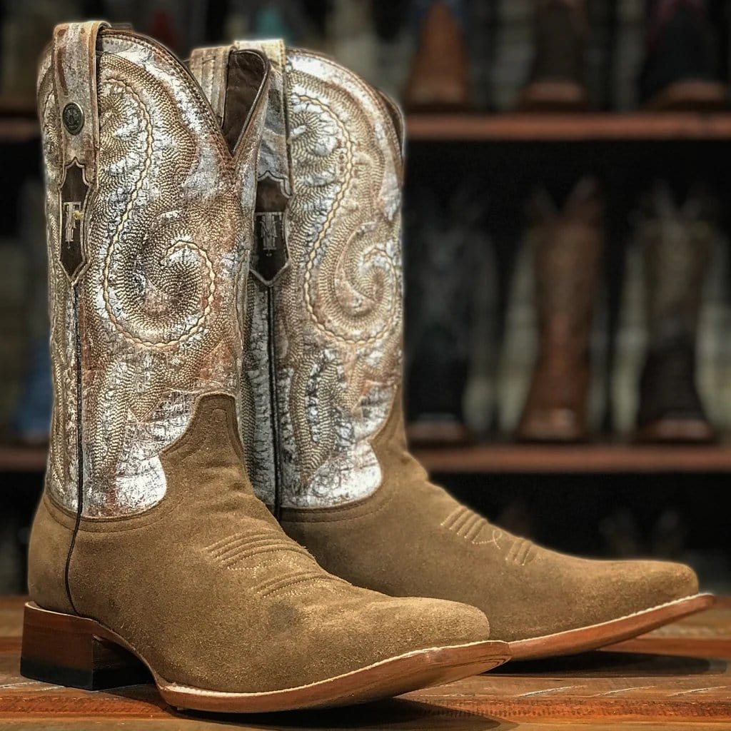Tanner Mark Boots Boots Tanner Mark Men&#39;s Casper Square Toe Leather Boots Rustic Brown TM205545