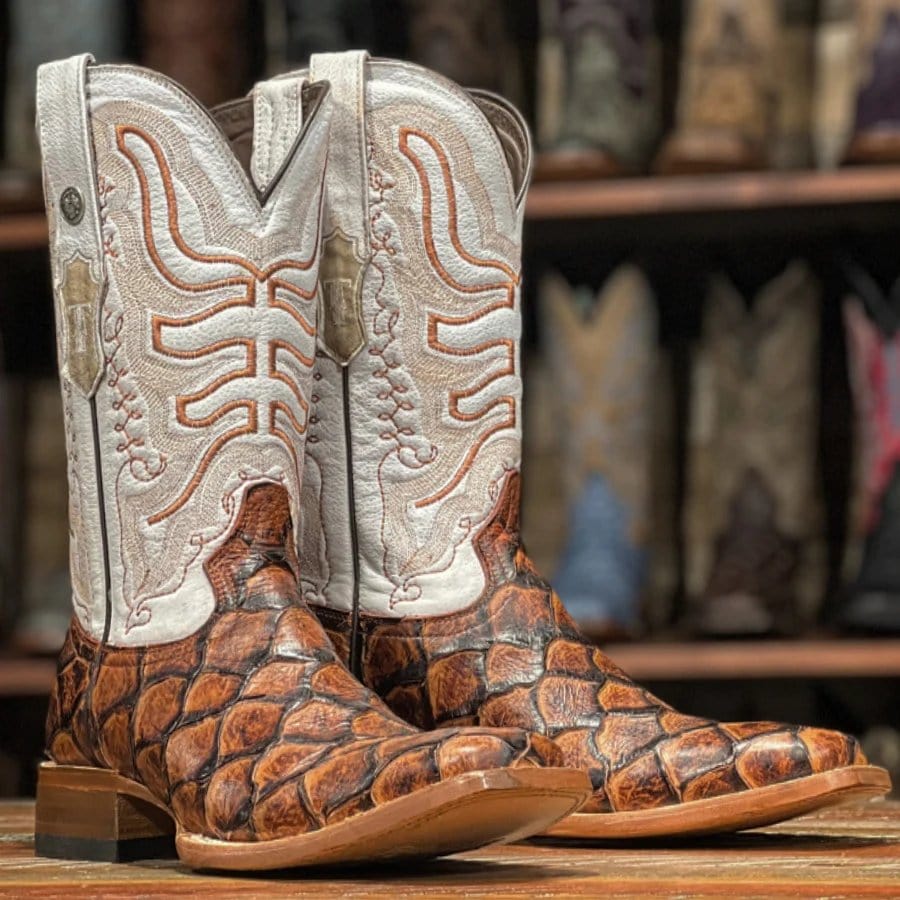 Tanner Mark Boots Boots Tanner Mark Men&#39;s Dillon Print Monster Fish Square Toe Boots Cognac TM205539