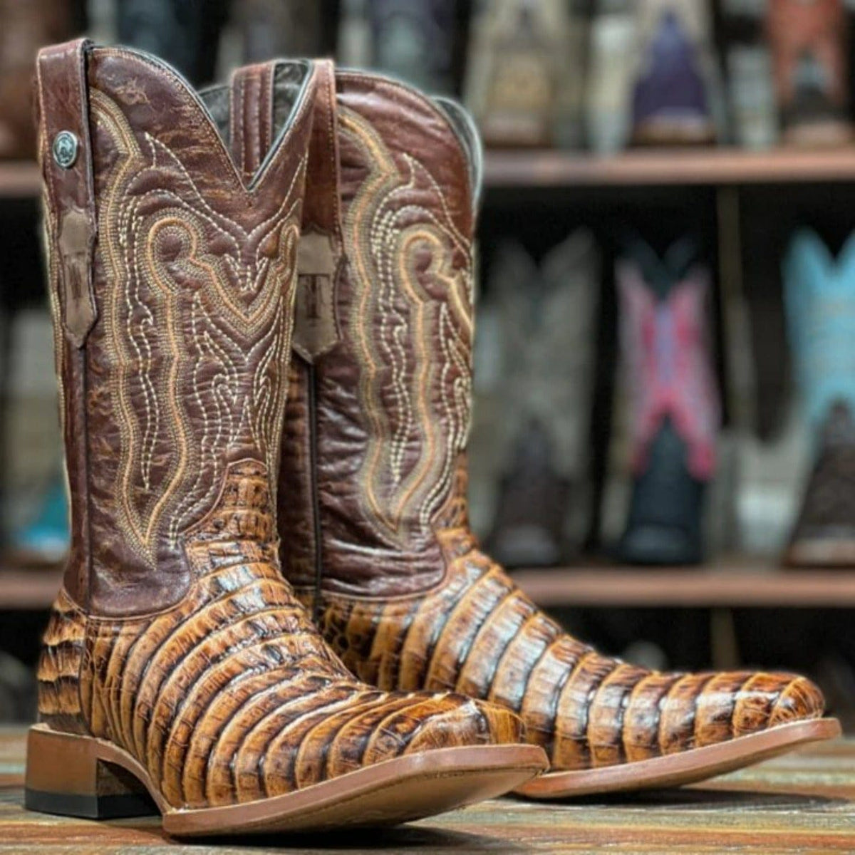 Tanner Mark Boots Boots Tanner Mark Men&#39;s Hudson Print Caiman Tail Square Toe Boots Cognac TM201703