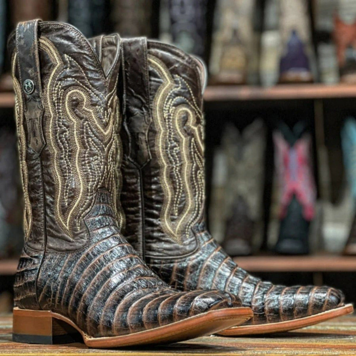 Tanner Mark Boots Boots Tanner Mark Men&#39;s Marshall Print Caiman Tail Square Toe Boots Brown TM201704