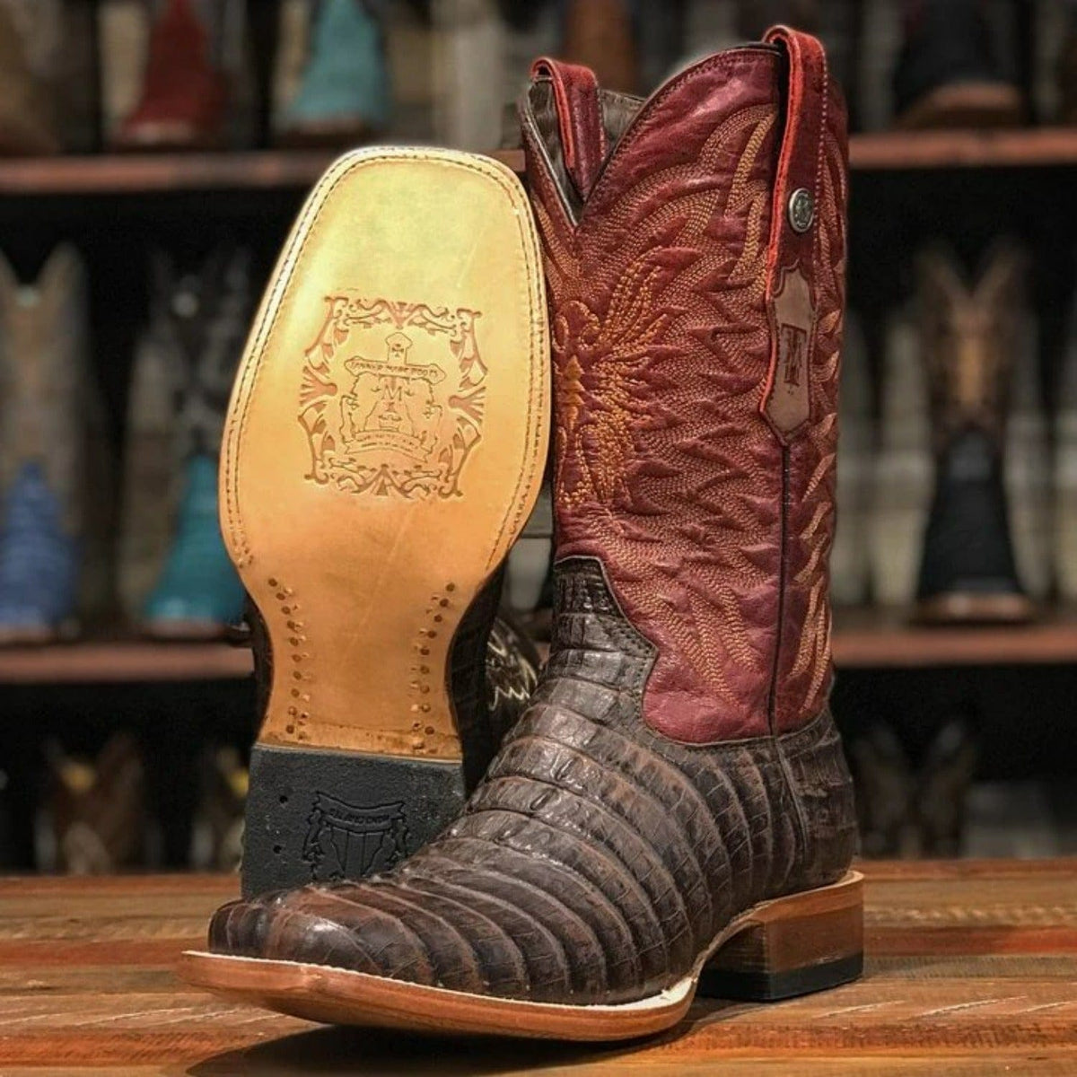 Tanner Mark Boots Boots Tanner Mark Men&#39;s The Bandit Print Caiman Tail Square Toe Boots Chocolate TM205538